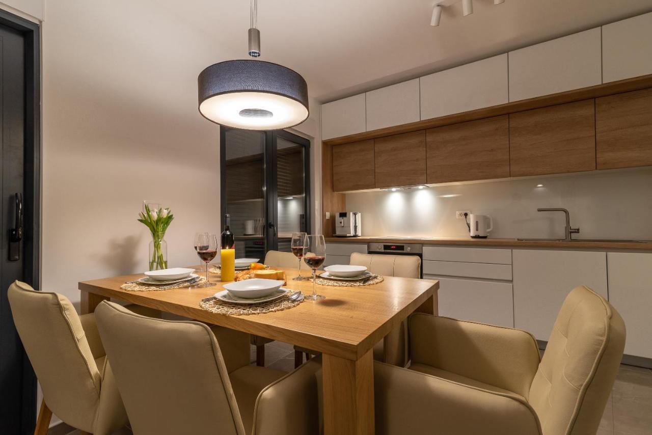 Poolside 2 Bedroom Ap. Mare Trogir Dış mekan fotoğraf