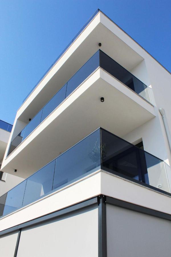 Poolside 2 Bedroom Ap. Mare Trogir Dış mekan fotoğraf